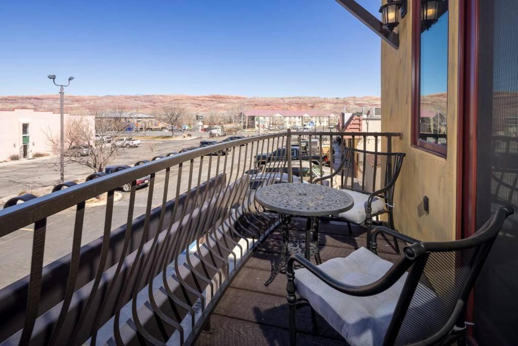 Luxury Downtown Moab Rental - La Dolce Vita Villa #1 Exterior photo